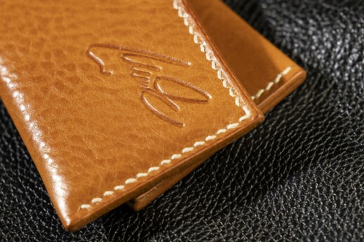 Kožená peněženka - Brašnářství Nosek Liberec - detail povrchu