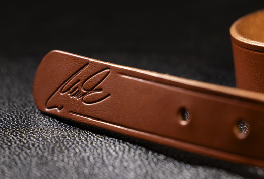 Kožený dámský opasek - Brašnářství Nosek Liberec - detail loga