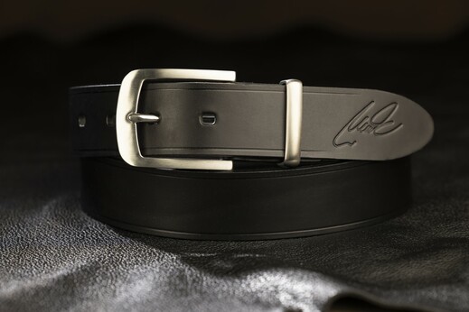 Kožený pánský opasek - Brašnářství Nosek Liberec - varianta černá