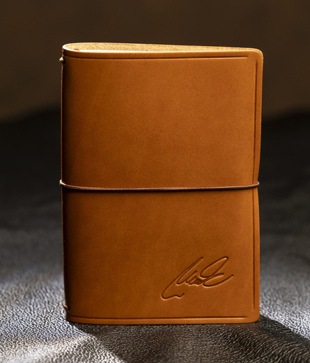 Kožený zápisník - Brašnářství Nosek Liberec - varianta koňaková